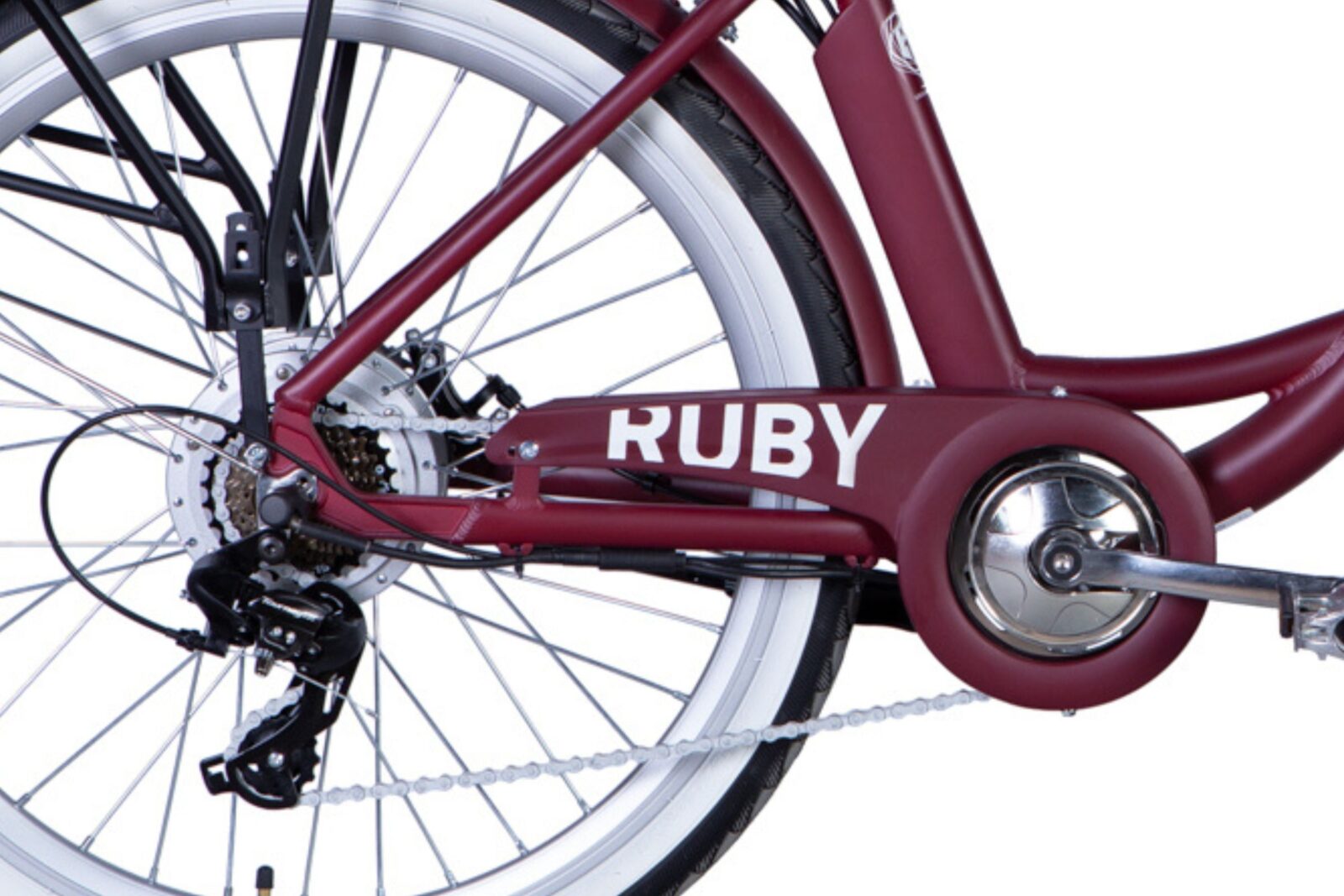 Polkupyörän ketju ja vaihdelaatikko läheltä.