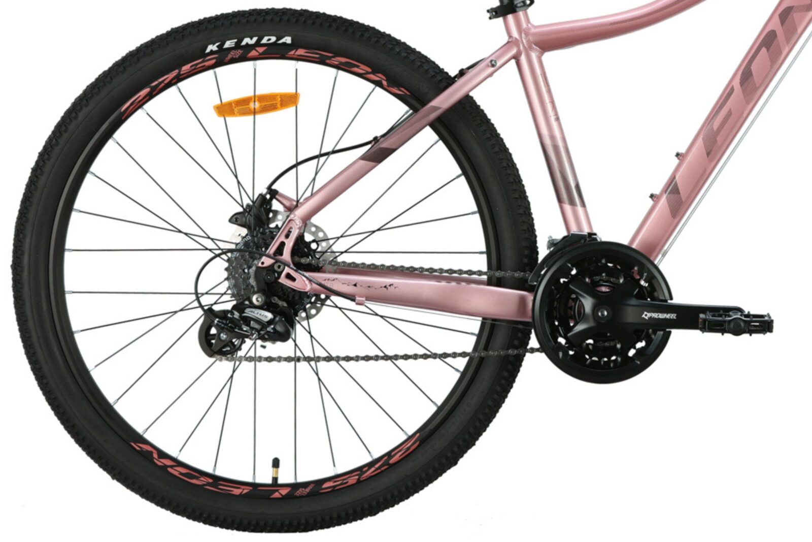 Vaaleanpunainen maastopyörä sivusta