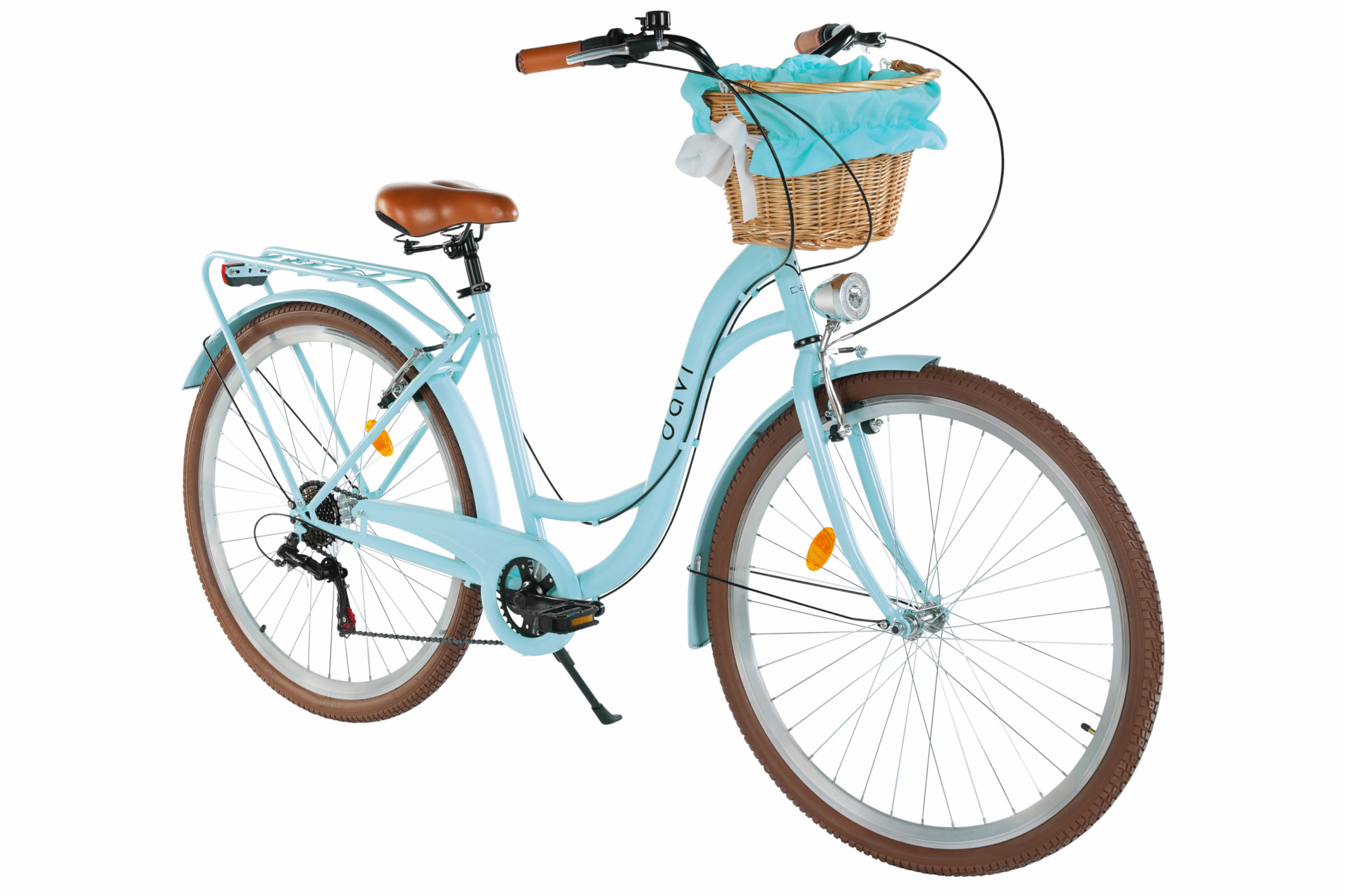 Vaaleansininen kaupunkipyörä korilla ja nahkainen satula