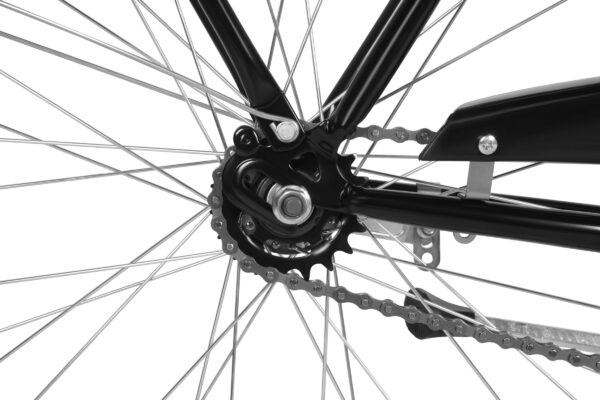 Polkupyörän takarattaat ja ketjut läheltä